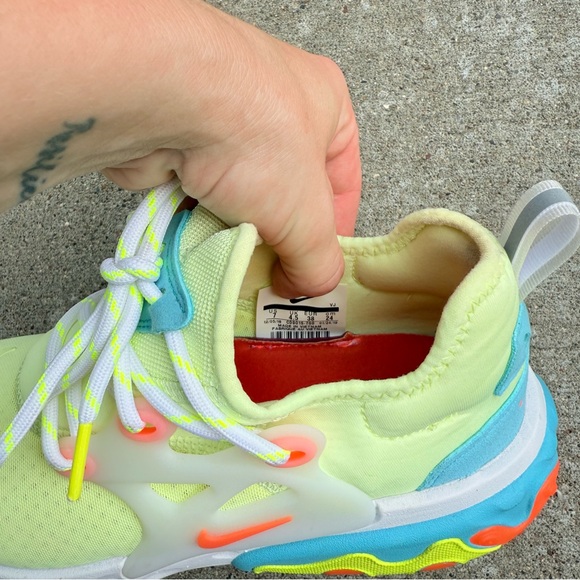 Nike React Presto 'Psychedelic Lava' Athletic Sneakers Womens size 7 - Picture 8 of 9
